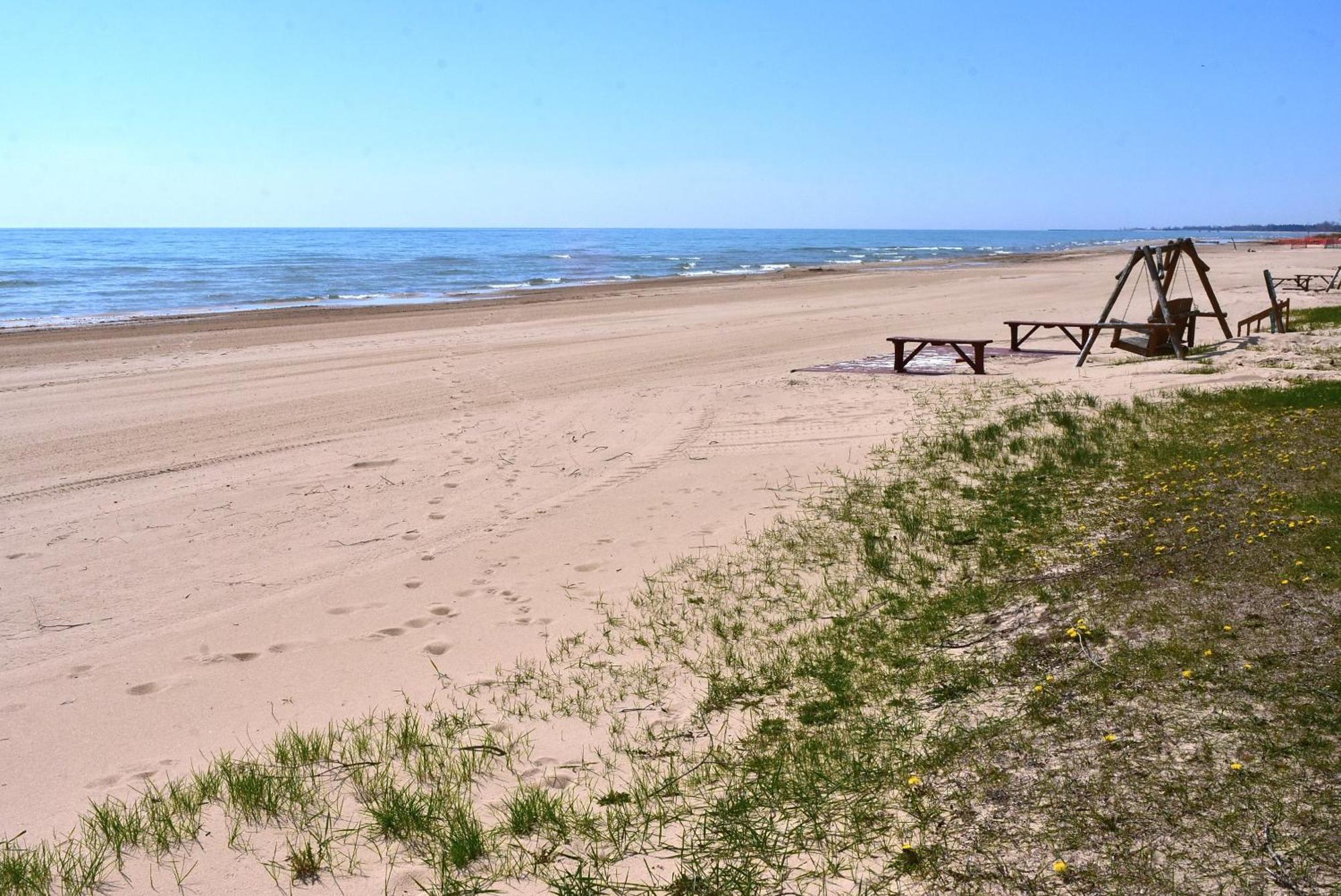 Sunrise Beach Oscoda @ Surfside المظهر الخارجي الصورة